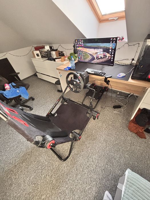 Zestaw simrig thrustmaster+nextlevel racing