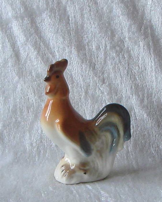 figurka kogut sygnatura