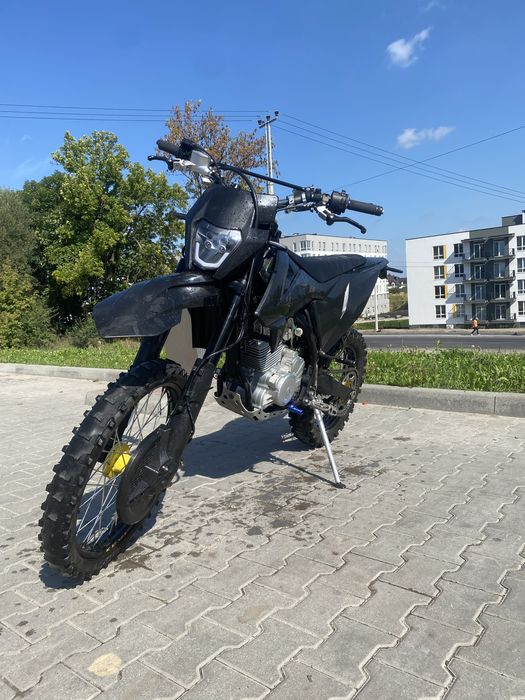 Продам кові адванс 300