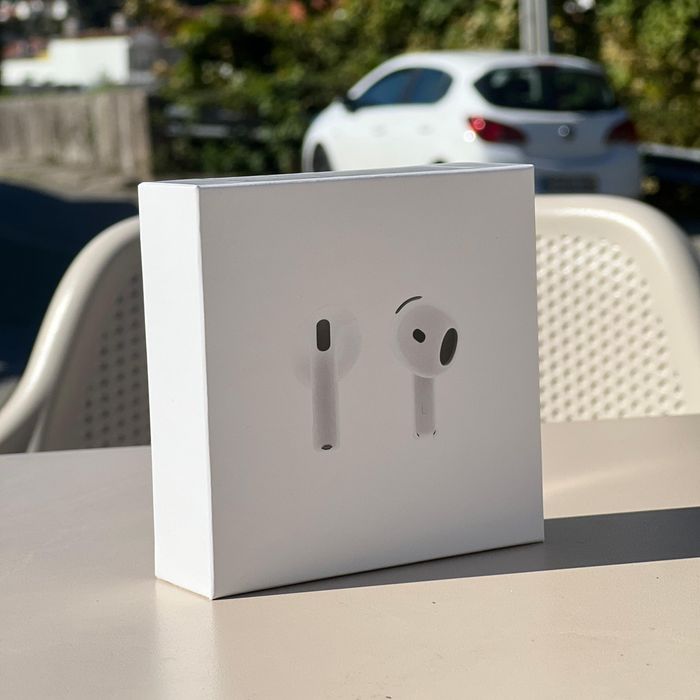 Auriculares TWS Bluetooth (Tipo AirPods 3) – NOVOS E SELADOS