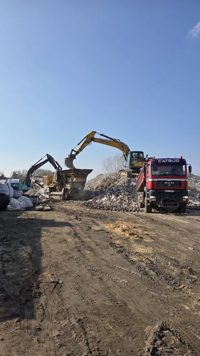 Gruz betonowy, Podbudowa