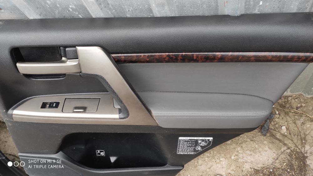 Карты салон сиденья комплект land cruiser 200