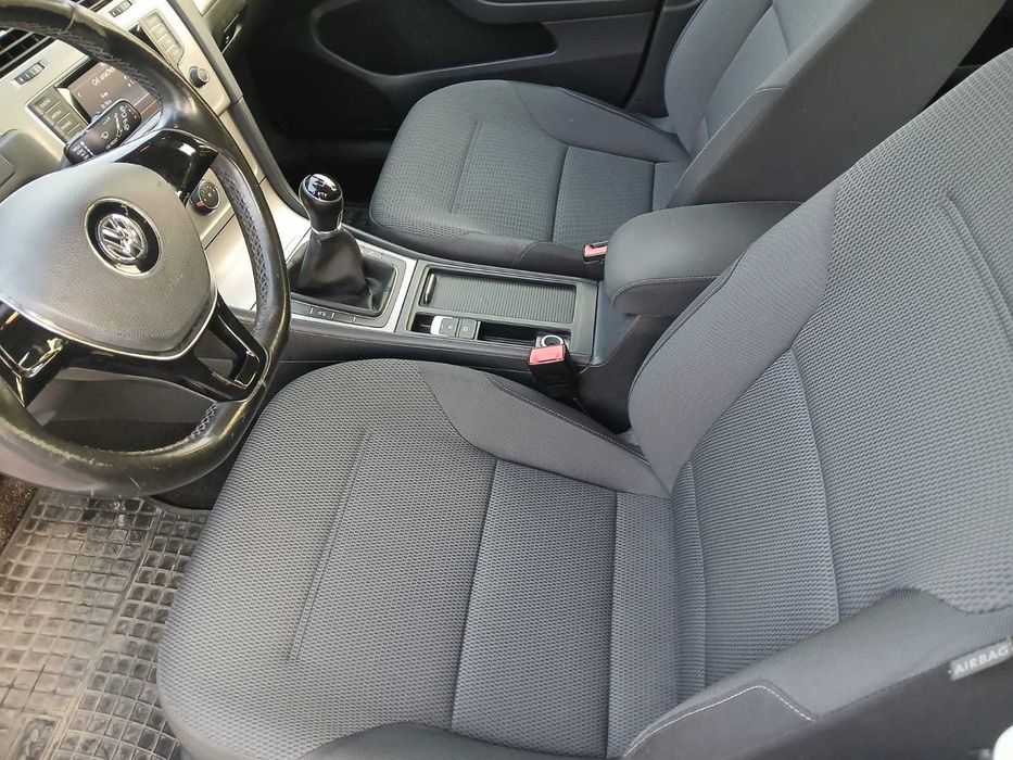 Sprzedam Volkswagen Golf