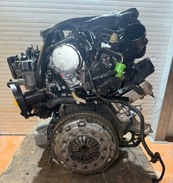 Motor completo OPEL Vivaro B Furgão (X82)
