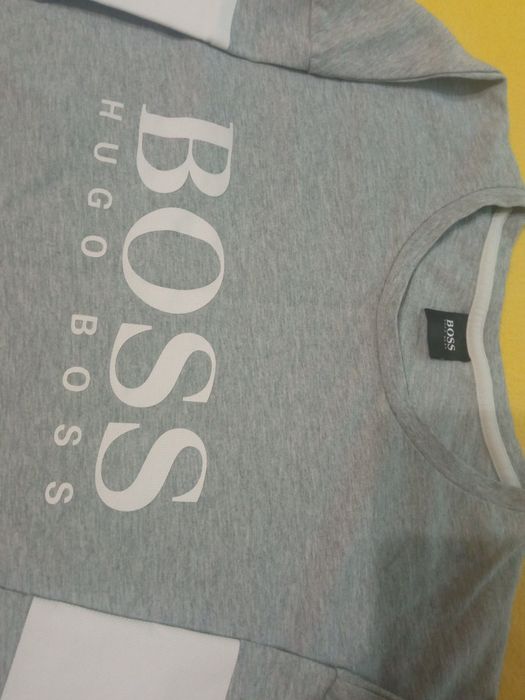 Кофта мужская  Hugo Boss .