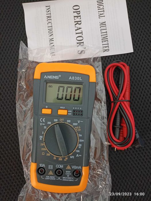 Multimetro DT-830B