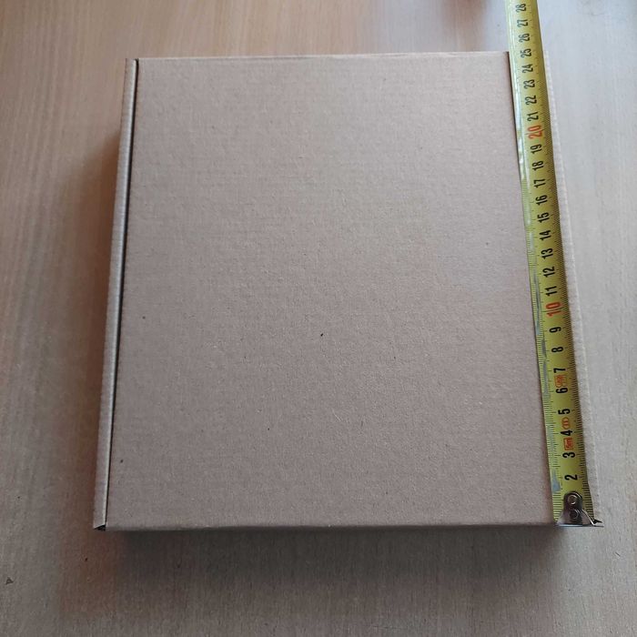 Коробки самозбірні оптом (24*25,5*4,5 см) - є 1700 штук