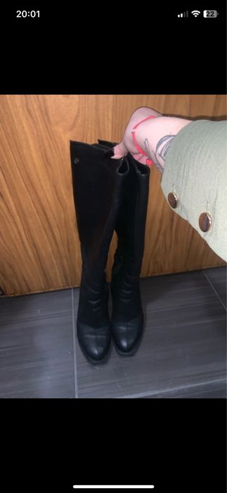 Kozaczki Wiosenno-Jesienne na słupku