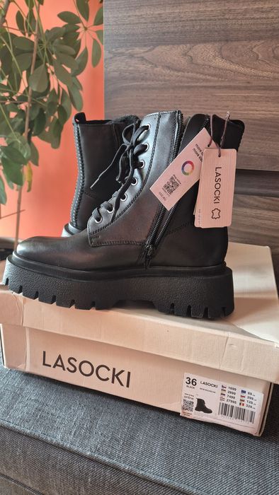 Czarne Botki Lasocki