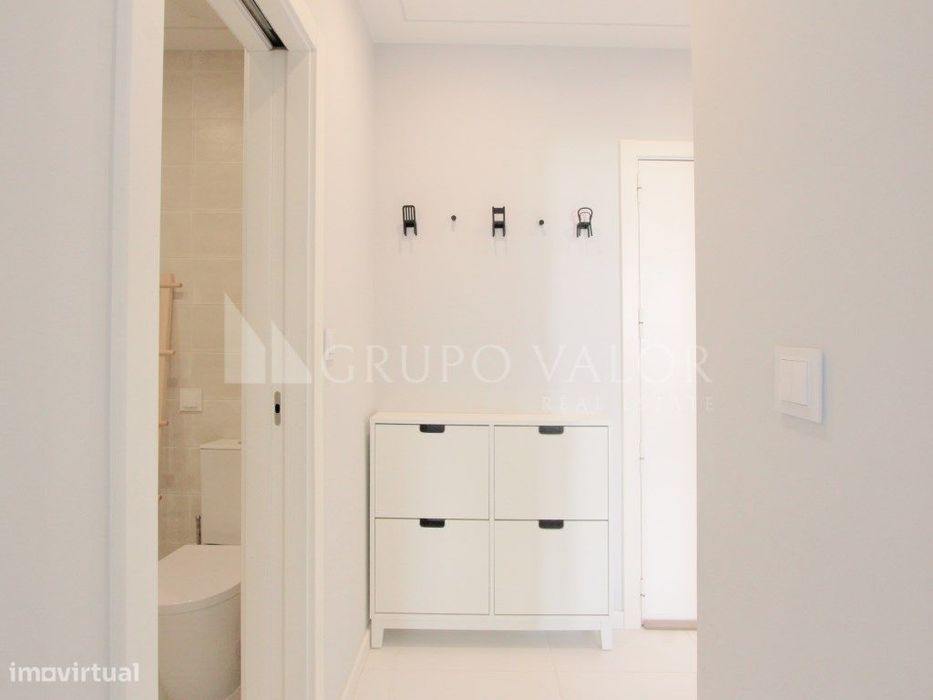 Apartamento T2 com parqueamento, Costa da Caparica