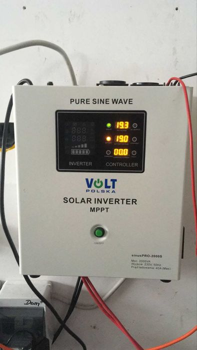 Solar inwerter Sinus Pro 2000s