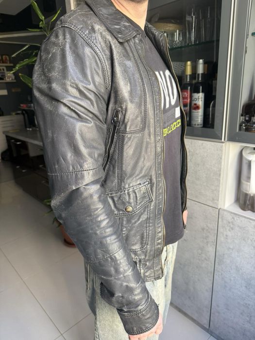 Шкіряна куртка Pull & Bear