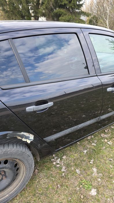 Dzwi Kompletne Prawy Tył Opel Astra H 2005r Hatchback Z20R