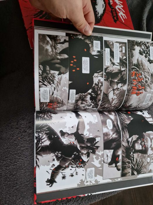 Wolverine-Czerń, biel i krew