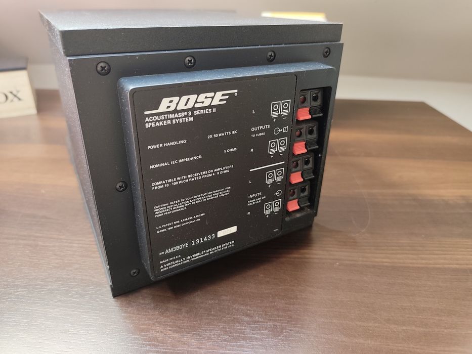 Zestaw głośników Bose Acoustimass 3 (Subwoofer + 2x Satelitki Double Cube)