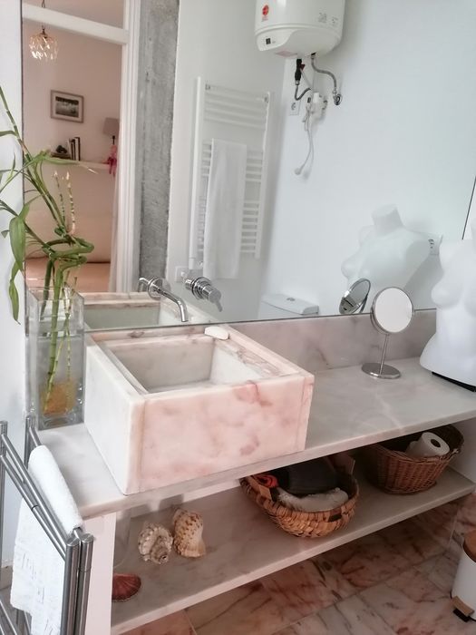 Apartamento T1, em Santos o Velho - Lisboa