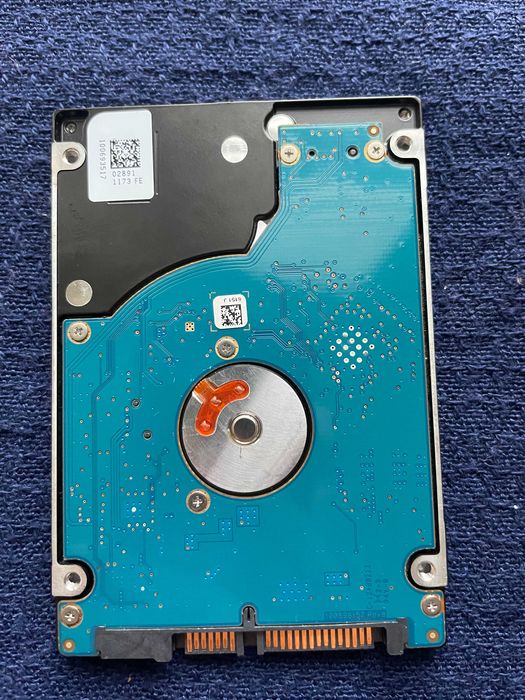 dysk Seagate Momentus Thin  320 GB z wbudwanym szyfrowaniem danych
