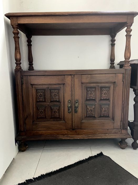 Armário de madeira cómoda de madeira