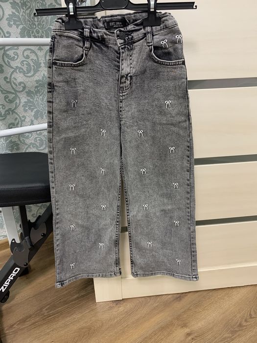 Джинси для дівчинки 8 років