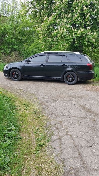 Toyota Avensis 2003 2.0D4D отличное состояние