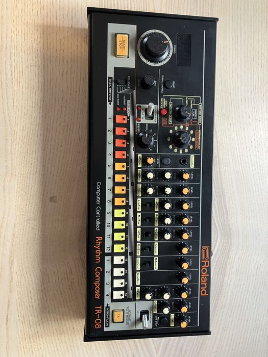 roland boutique tr-08