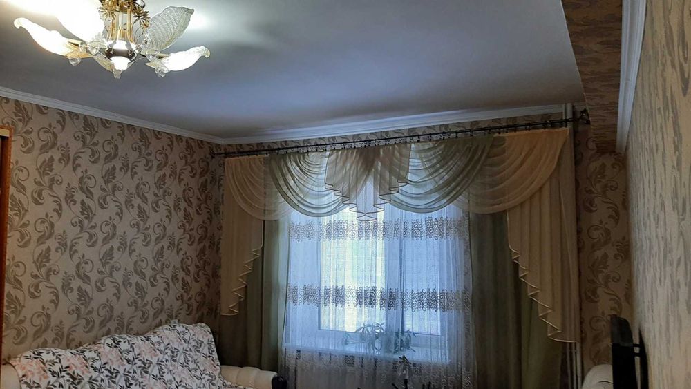 Продаж 3 кім кв. 84 м  50 тис.