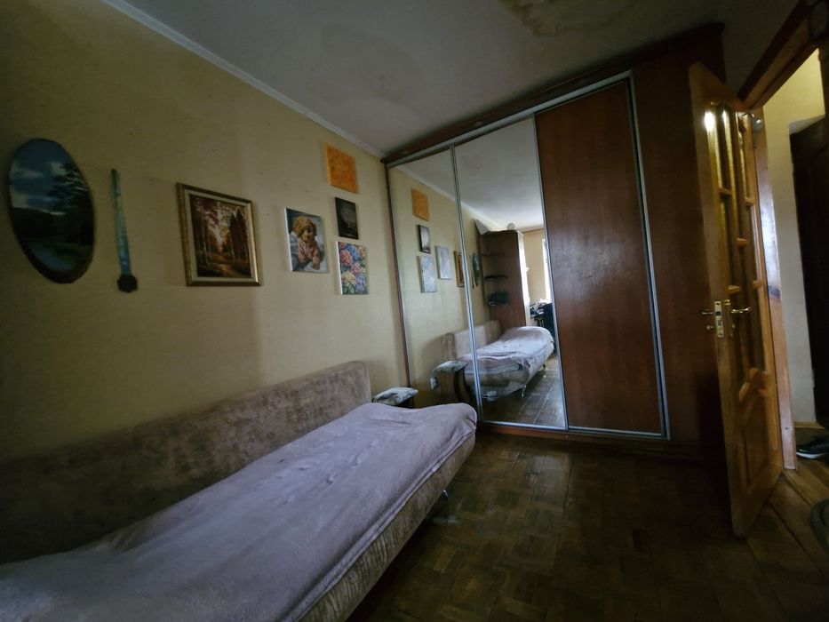 Продаж 2 кімн Стрілецька