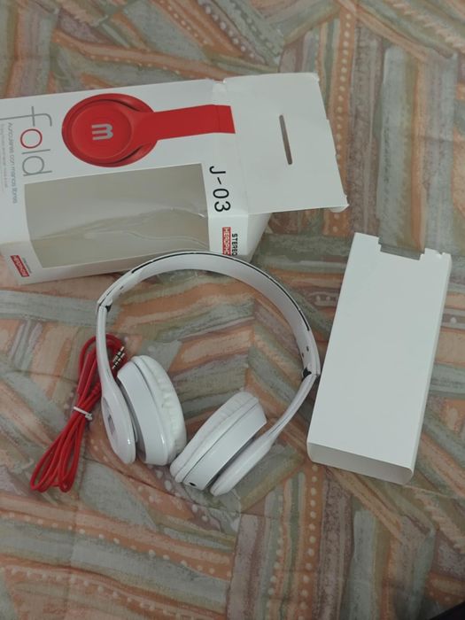 Headphones brancos