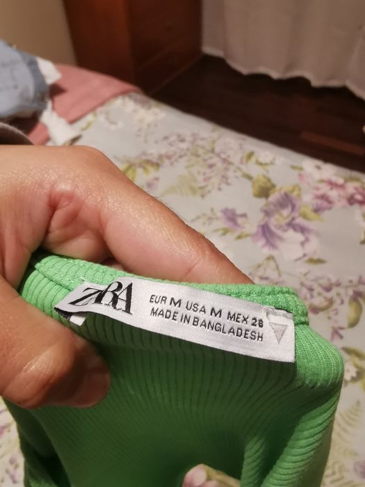 Top verde Zara Novo