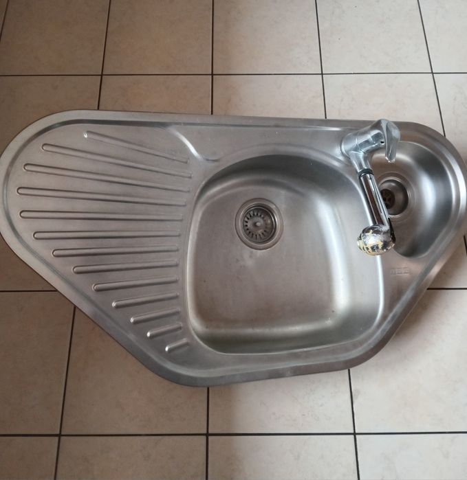 Zlewozmywak kuchenny narożny