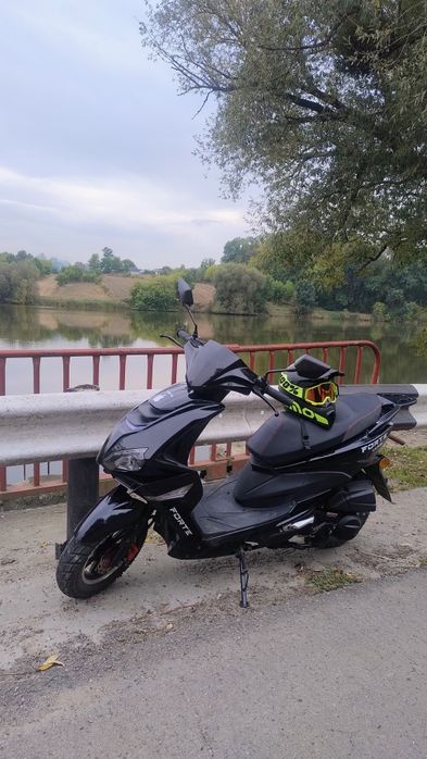 Скутер Forte Canoe