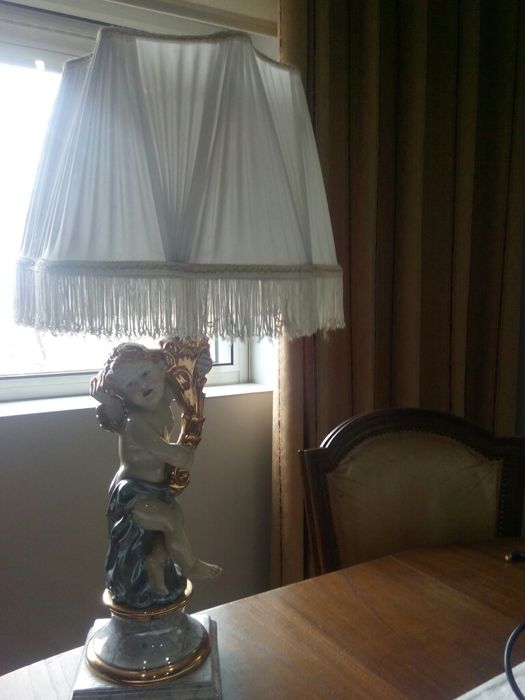 Candeeiro porcelana como novo