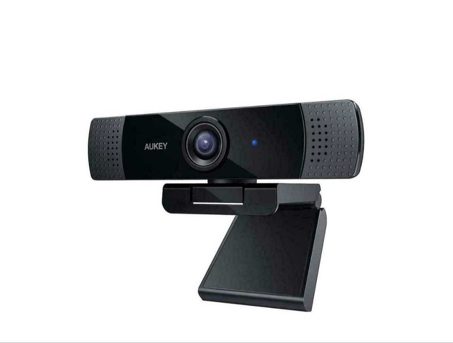 Webcam Aukey Full Hd (1080p) Para Videochamadas Com Microfone Estéreo - Preta Usb-aquaforge