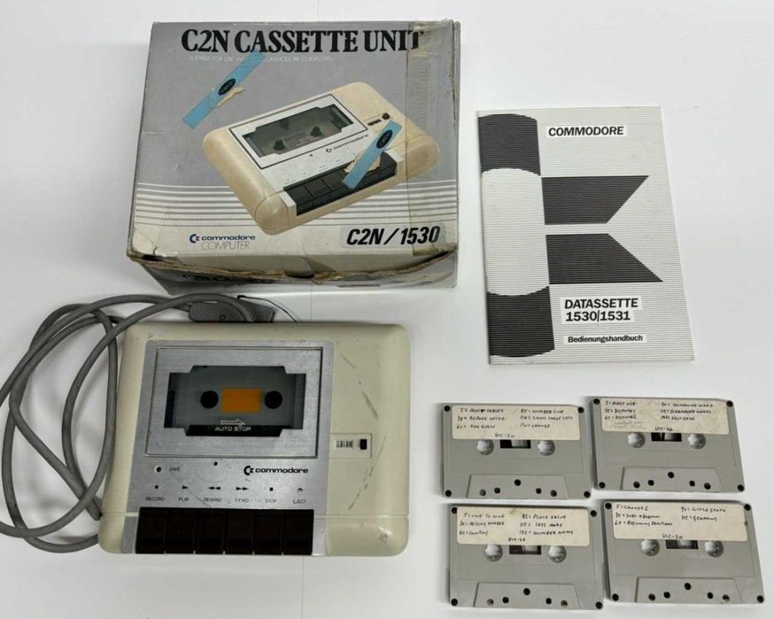 Commodore VIC-20 Pet Key - Zestaw dla Kolekcjonera