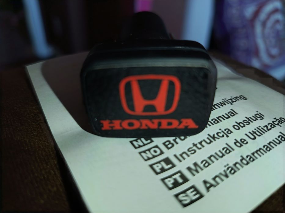 Carregador de telemóvel/tablet da HONDA.
Novo, na caixa