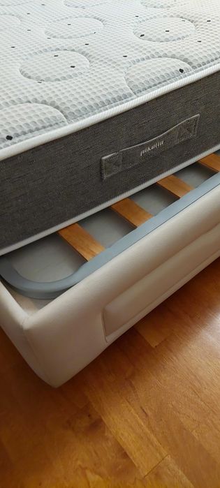 Cama de solteiro completa