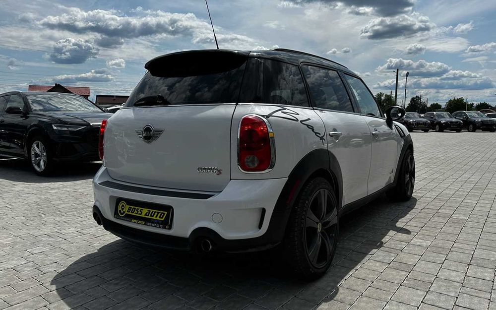 MINI Countryman 2011
