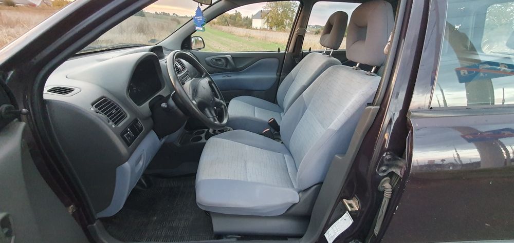 Mitsubishi Space Star. 1.6 Benzyna 98KM. Zadbany. Sprawna Klima. Stan Dobry.