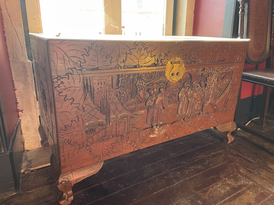 Baú vintage (bom estado)