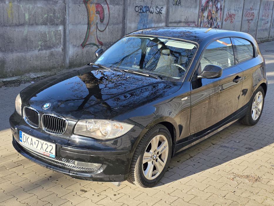 BMW E81 116D Tempomat klima grzane fotele rorzad  nowy + serwis