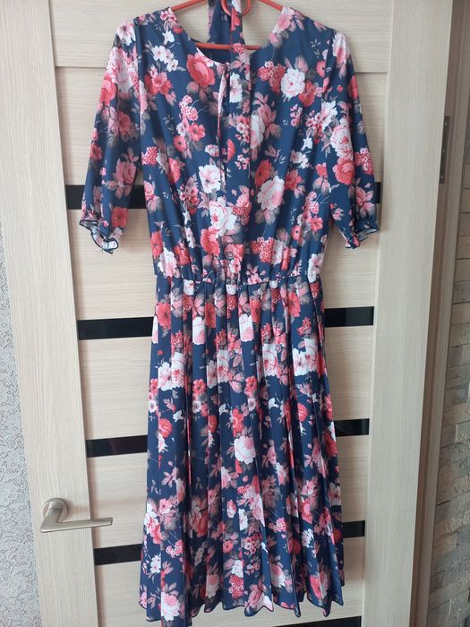 Плаття  жіноче 48р.