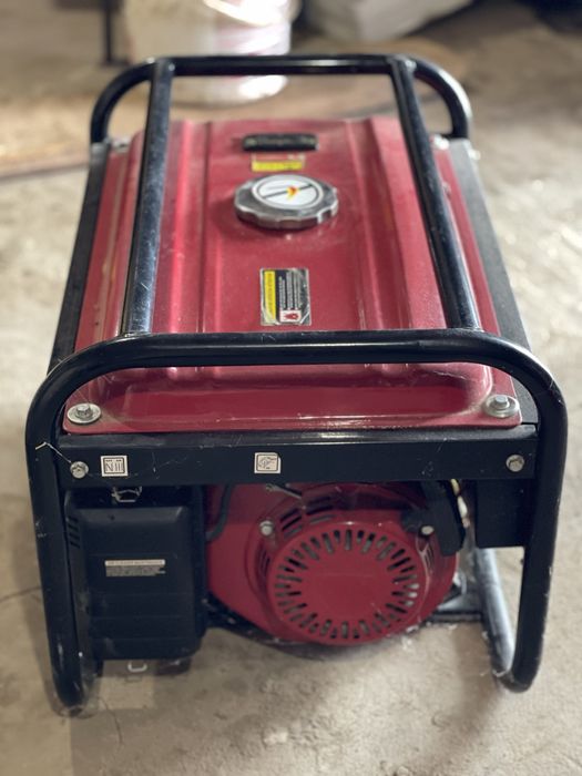 Генератор HONDA Хонда EM5500cxs