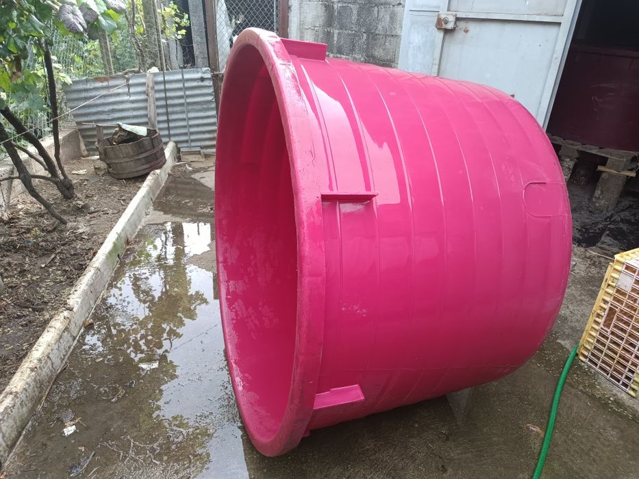 Dorna com capacidade de 1000l