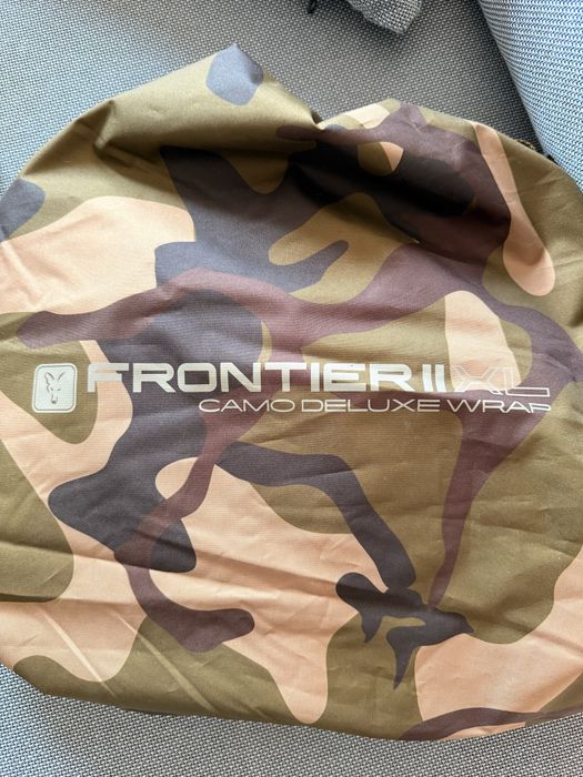 Fox Frontier II XL Deluxe Wrap sama podłoga i śledzie