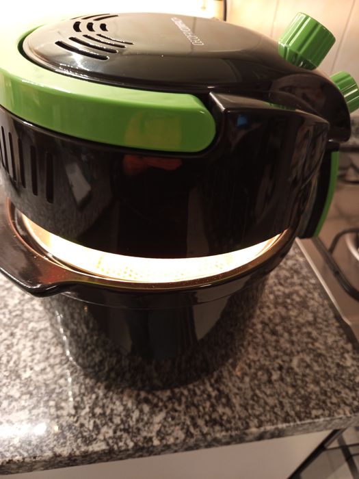 Fritadeira sem óleo como nova