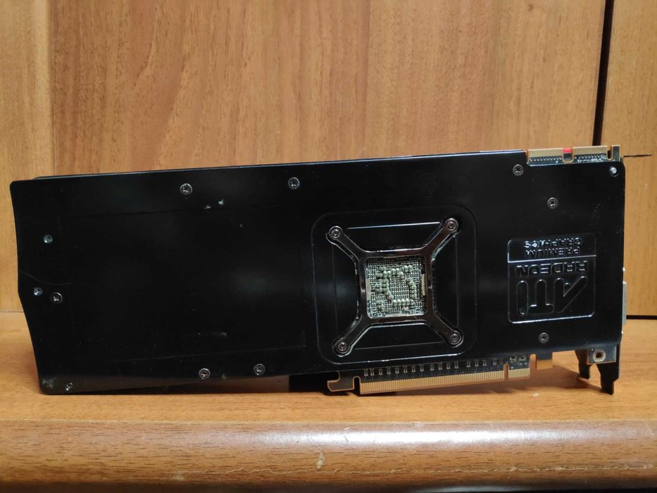 Відеокарта ATI Radeon HD 5870 1GB