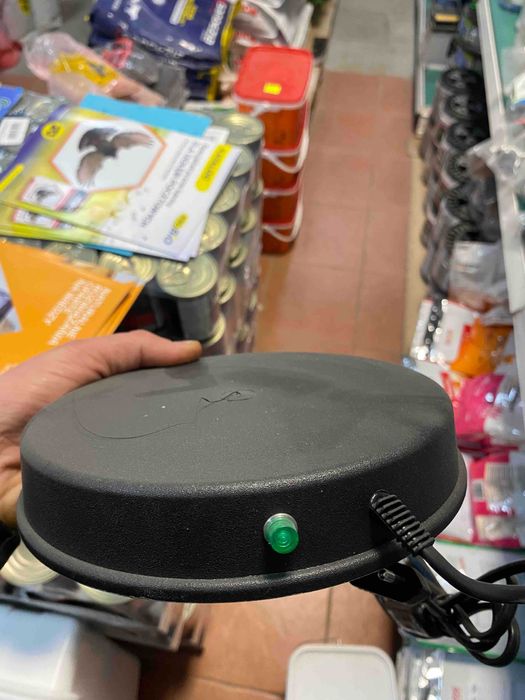 Підігрів поїлок для голубів, курей і іншої птиці