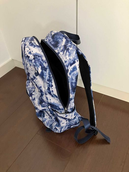 Mochila com estojo Azul e Branco