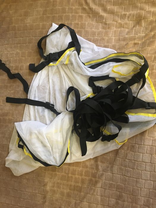 Манеж дитячий у потяг