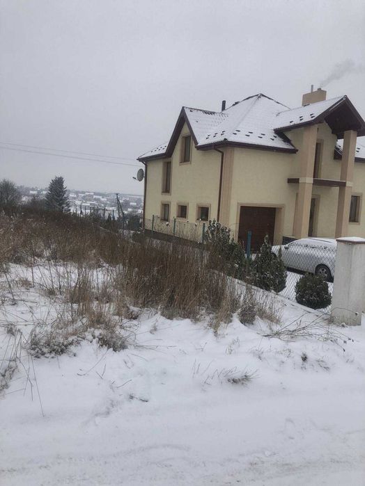 Продаж земельної ділянки, Зубра